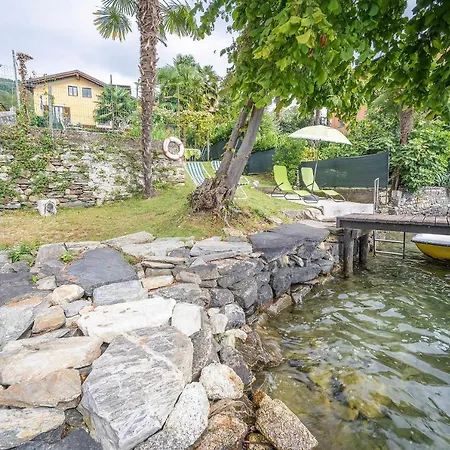 Il Glicine Con Darsena Privata A Apartamento *